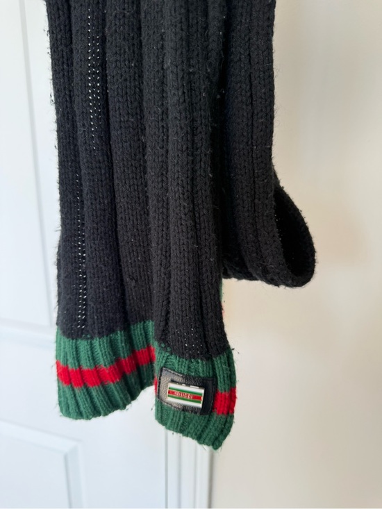 Gucci Accessories - Gucci Vintage Web Knit Scarf